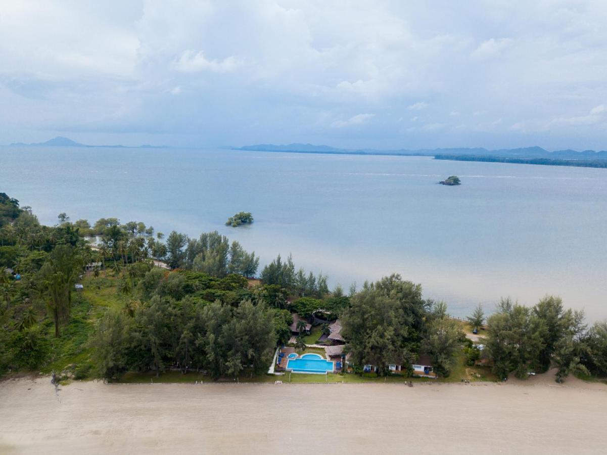 Twin Bay Resort Koh Lanta Bagian luar foto