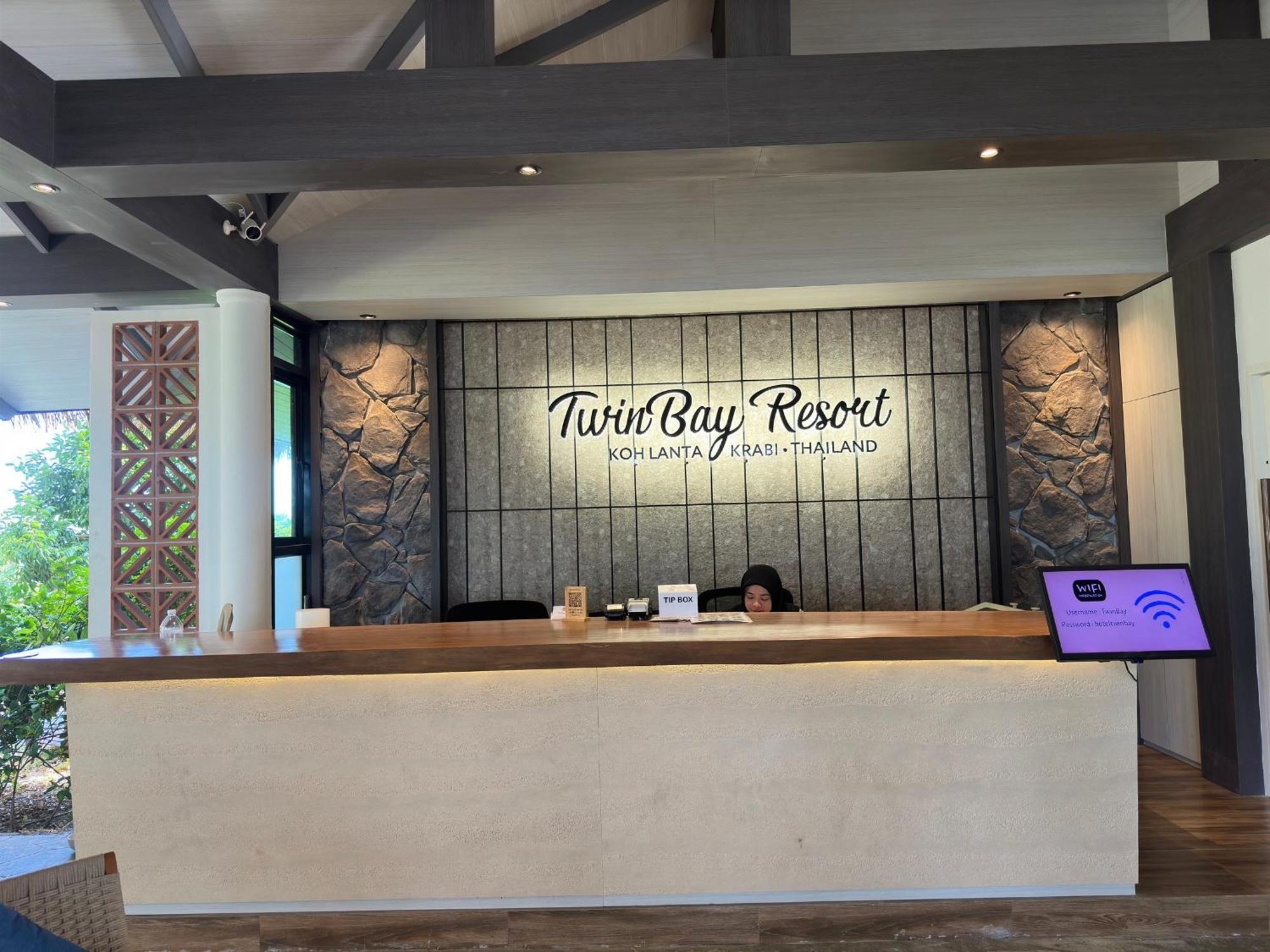 Twin Bay Resort Koh Lanta Bagian luar foto