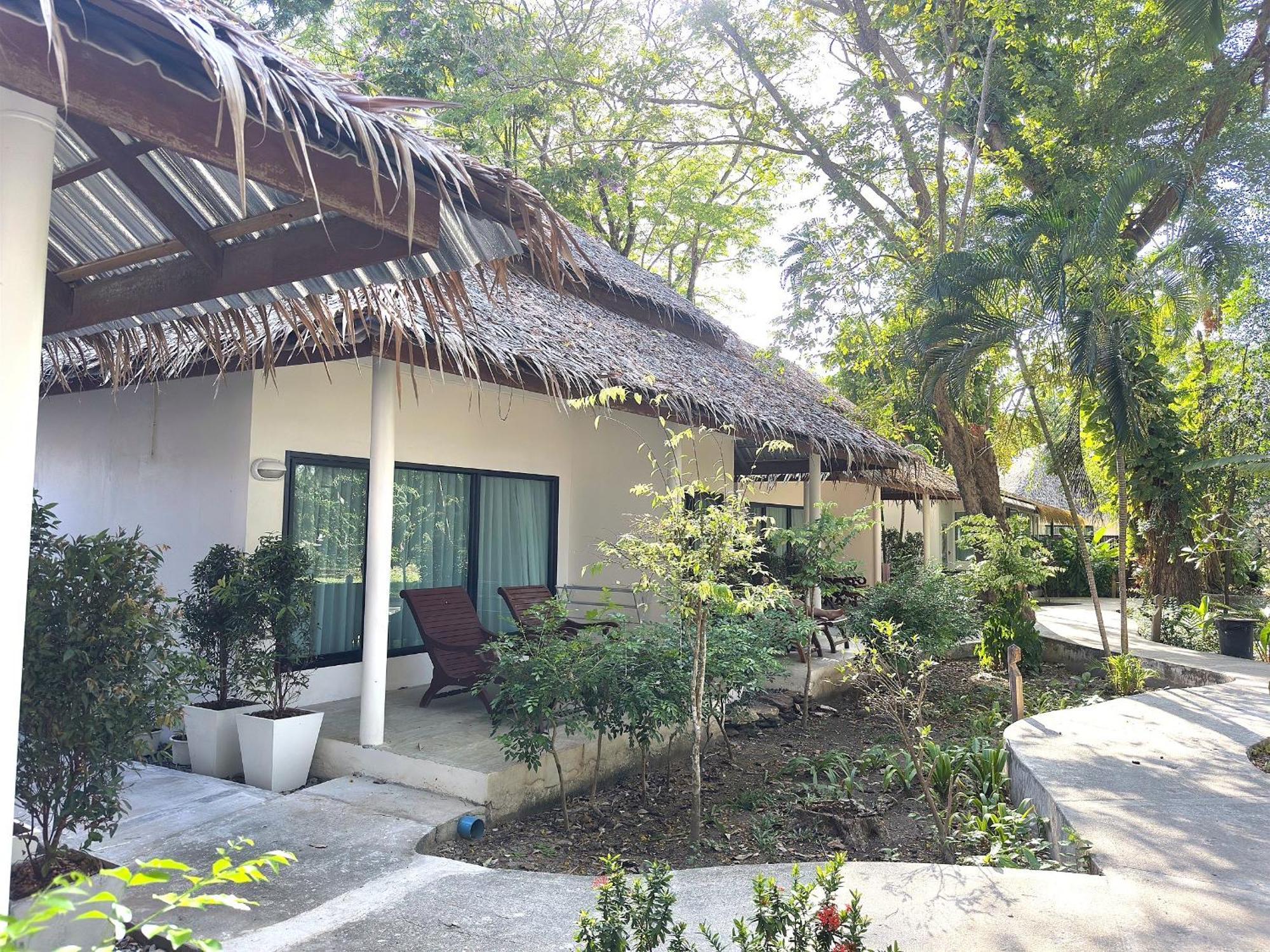 Twin Bay Resort Koh Lanta Bagian luar foto